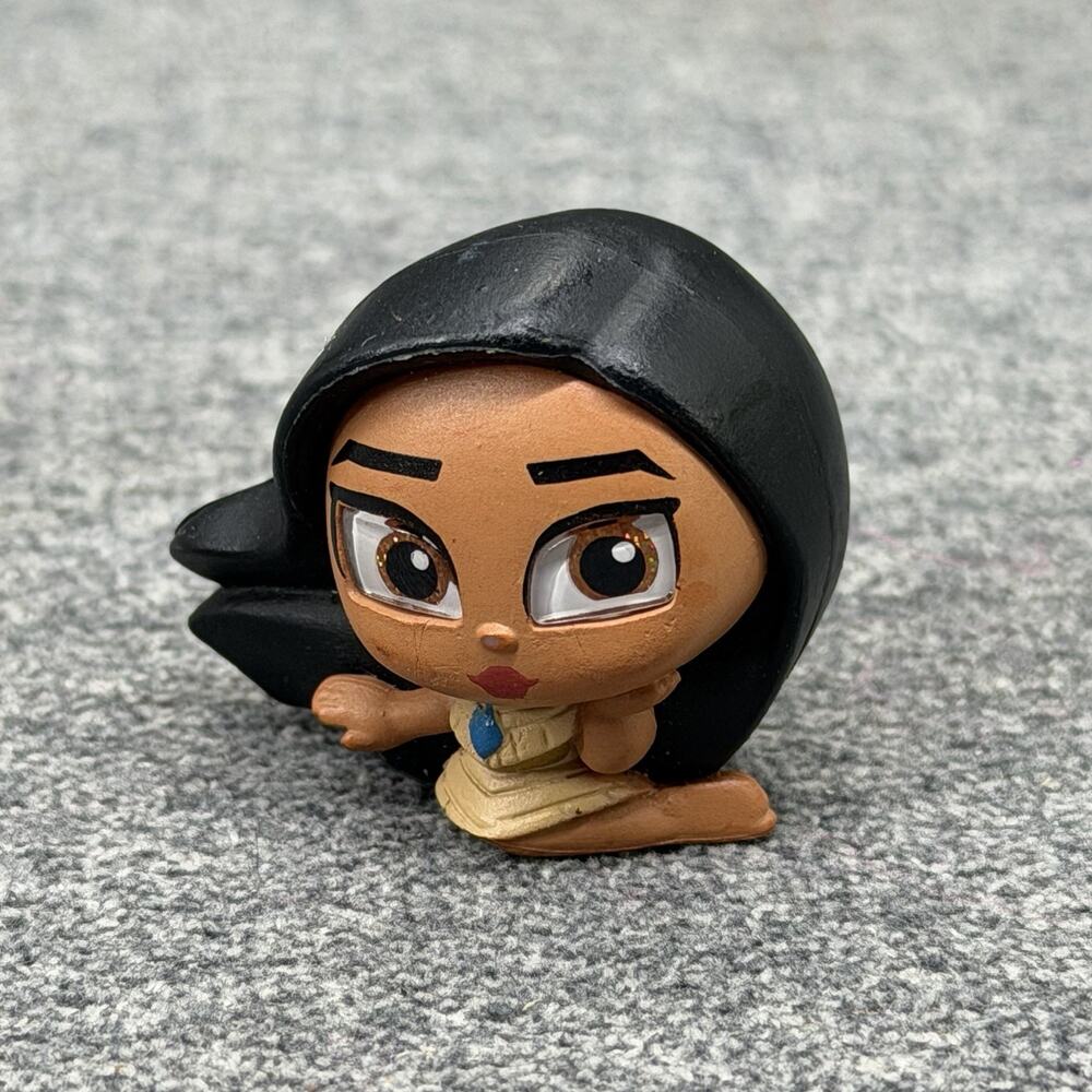 Disney Doorables Series 10 Pocahontas Mini Figure Disney 100 Collectible Toy